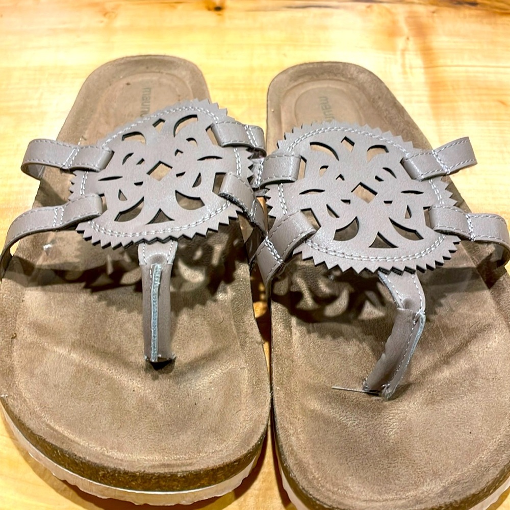 Maurices sandals with leather design